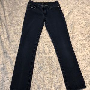 Levi’s Dark Wash Slight Curve Slim Leg Jeans 6/28